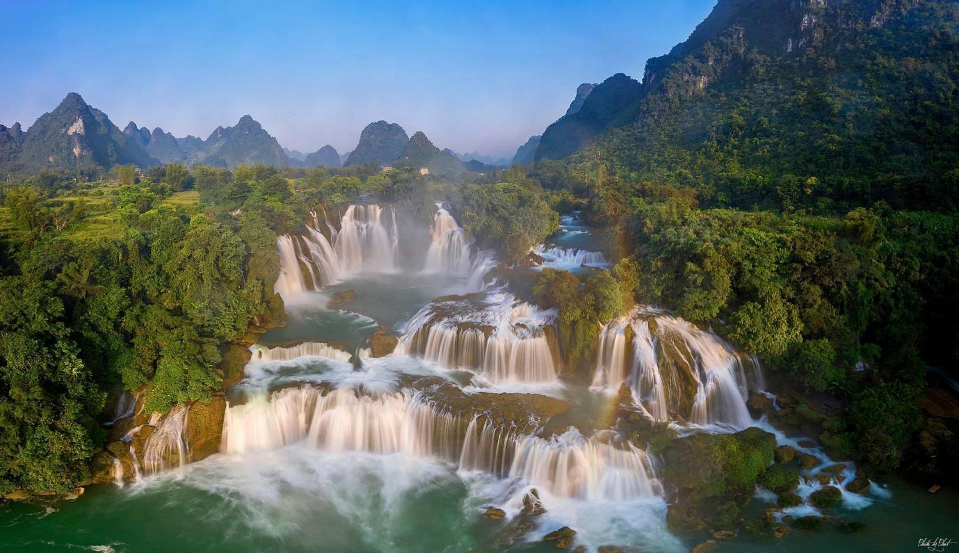 Rocks Ha Giang Hostel & Tour Екстериор снимка